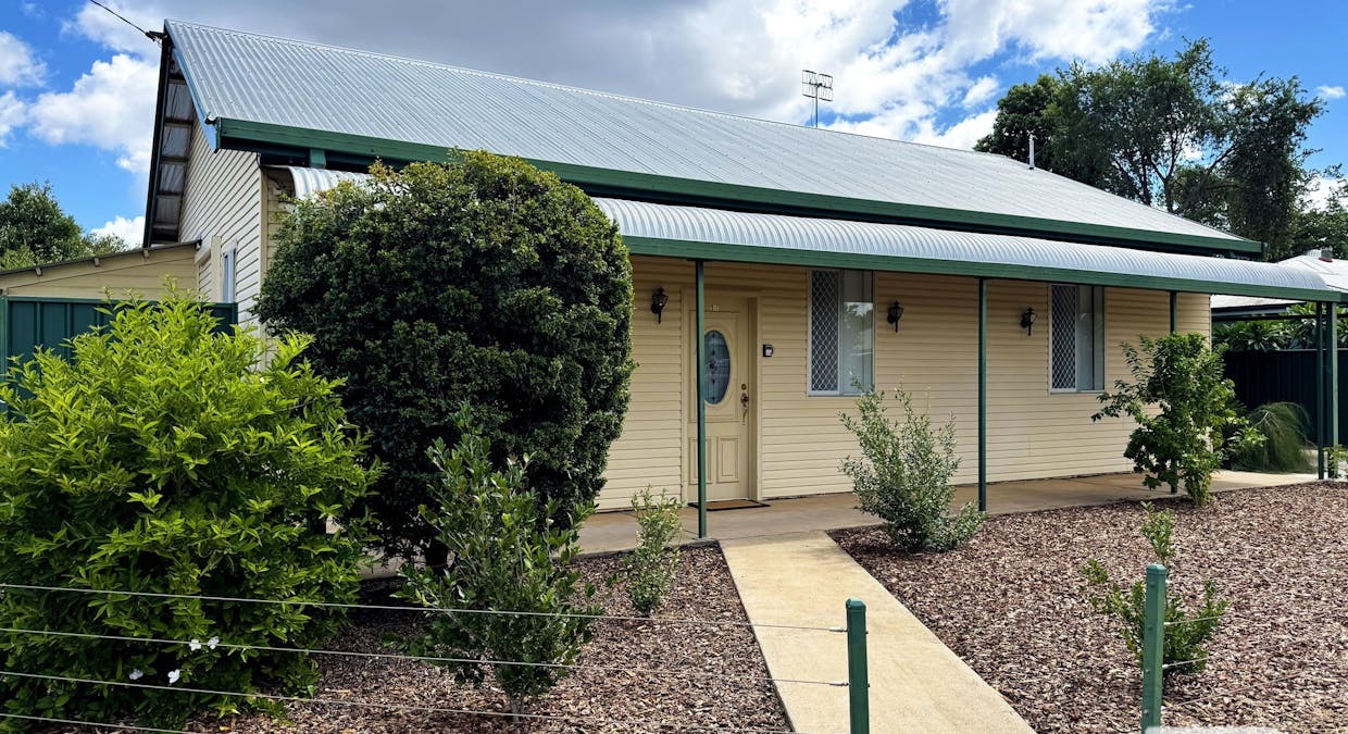 14 Evans Street, Chinchilla, QLD, 4413 - Image 1