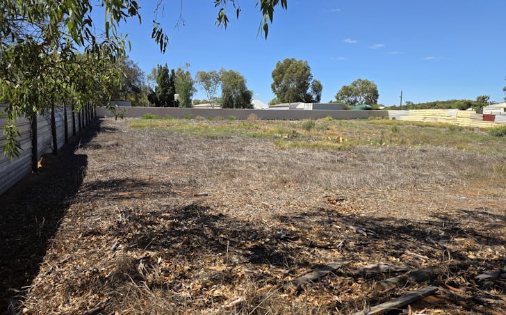 12 Lauder Street, Nanson, WA, 6532 - Image 1